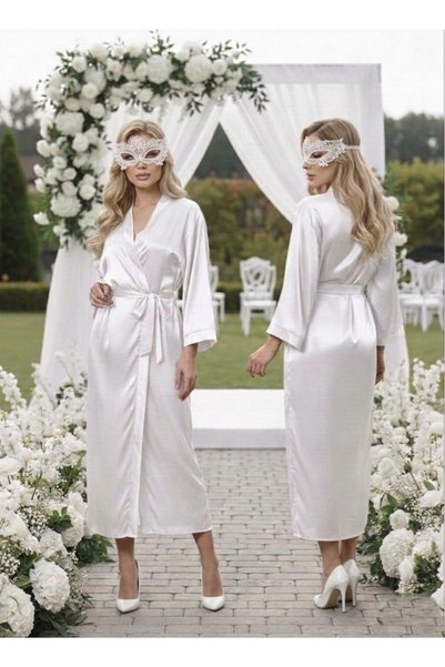 NUİTAMORE White Bride Satin Long Dressing Gown.