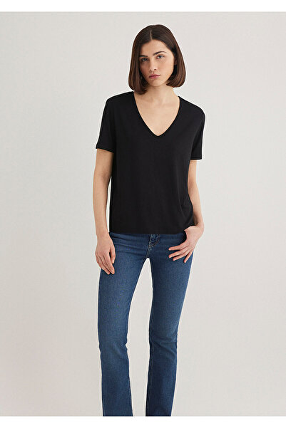 Mavi Schwarzes Basic-T-Shirt mit V-Ausschnitt - Regular Fit1612381-900