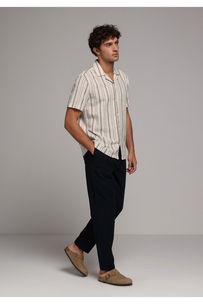 Colin's Muške tamnoplave pantalone regularnog kroja, srednjeg struka i ravnih...