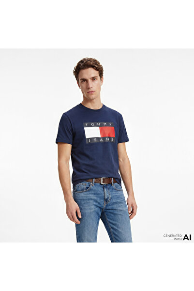 Tommy Hilfiger Flag Erkek Lacivert T-Shirt