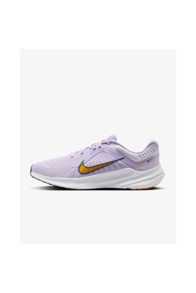 Nike Quest 5