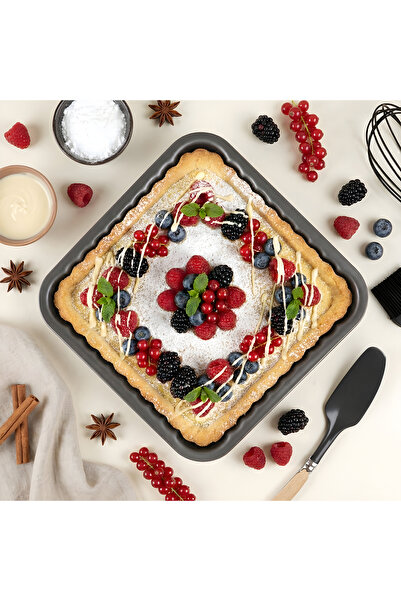 Guardini Square Baking Tray Purple 24X24 cm