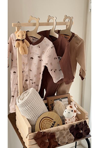 Bohem vitrin Hoşgeldin Bebek sepeti hala teyze sepeti hediyelik bebek görme