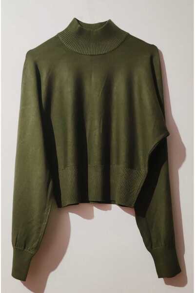 New Look sweater around the neck