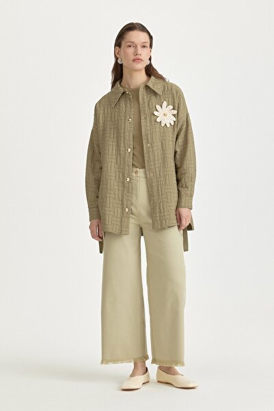 Nihan İnce Kapitone Broşlu Ceket Kekik