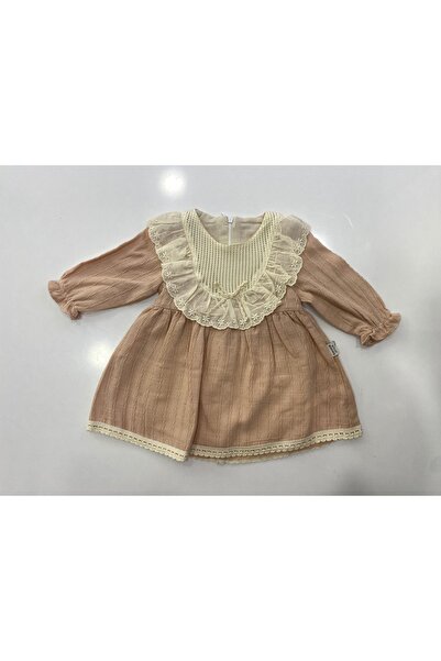 DANTEL YAKA DETAYLI KIZ BEBEK ELBİSE