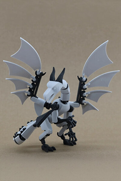 Mont Marte Dragon Action Figure – Collectible Dragon Figure