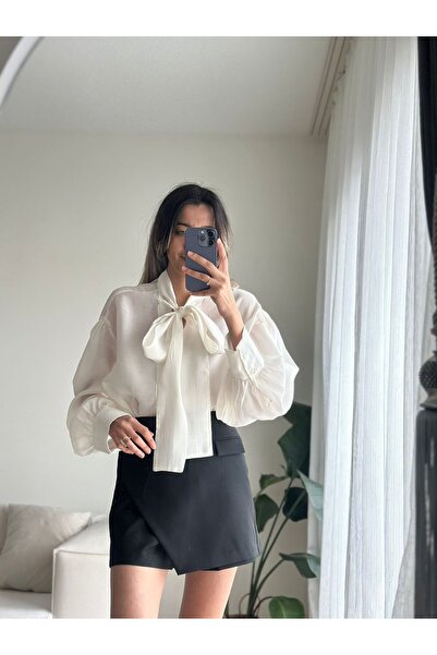 MODA Black Asymmetrical Cut Skirt Shorts