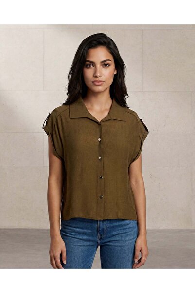 REDTAG Women Green Button Front Collared Woven Shirt