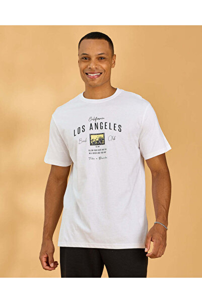 REDTAG Men White Basic Graphic T Shirt