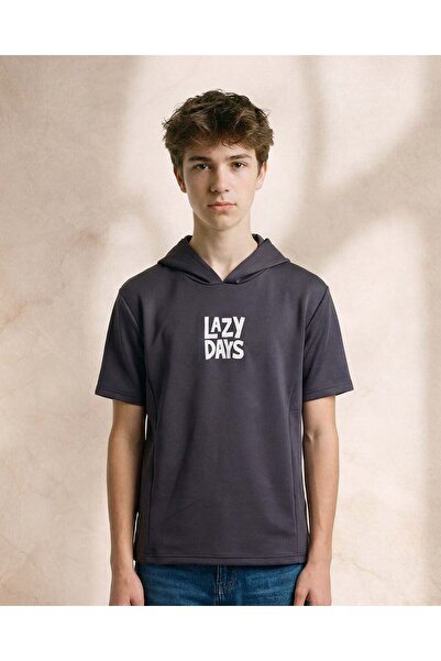 REDTAG تيشيرت بغطاء رأس من قماش مودال الفحمي للأولاد الكبار