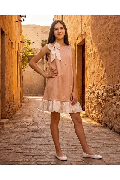 REDTAG فستان بيج مزين للبنات في المرحلة الثانوية