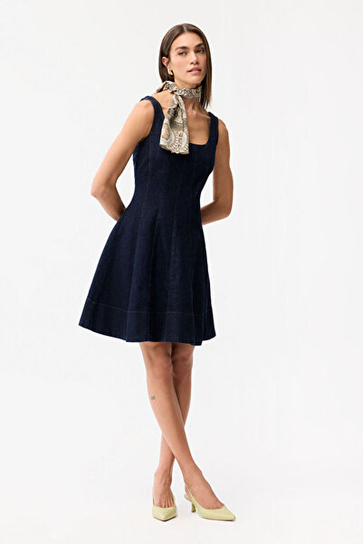 Love My Body Dikiş Detaylı Denim Elbise