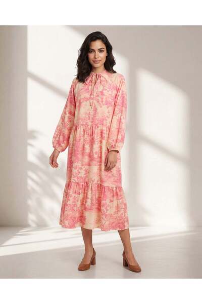 REDTAG فستان نسائي مطبوع بأكمام طويلة من كريب