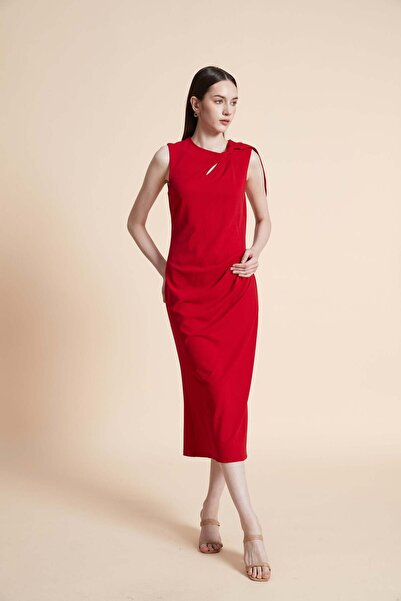 Yola فستان ميدي سادة بدون أكمام