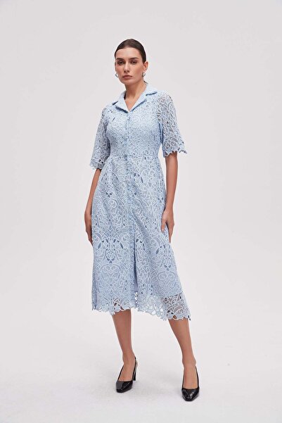 Livia Short-sleeve lace midi dress