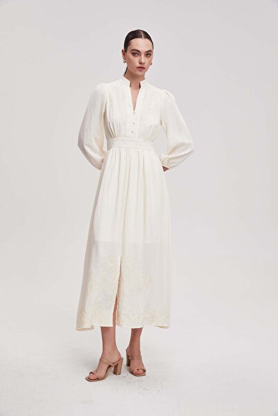 Nichii فستان ماكسي طويل الأكمام بخصر عالٍ وفتحة رقبة