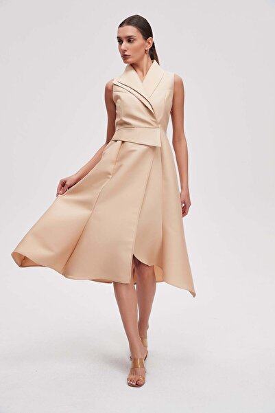 Livia Sleeveless plain midi dress