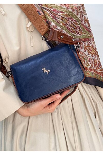 Çanta Trend حقيبة ميامي بولو كلوب النسائية ذات بحمالات متقاطعة أقسام وحزامين ...