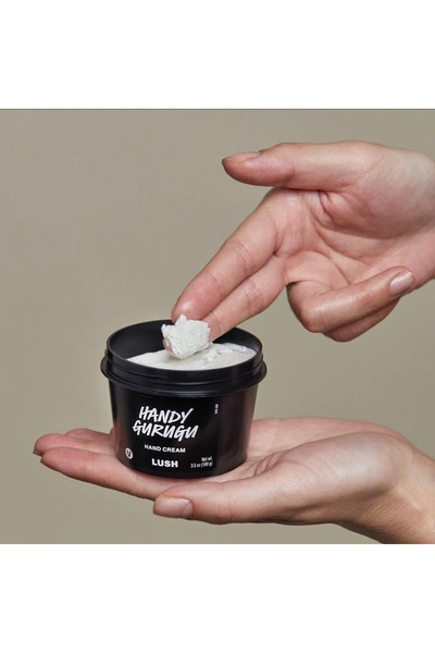 Lush كريم اللمسة الذهبية من لش