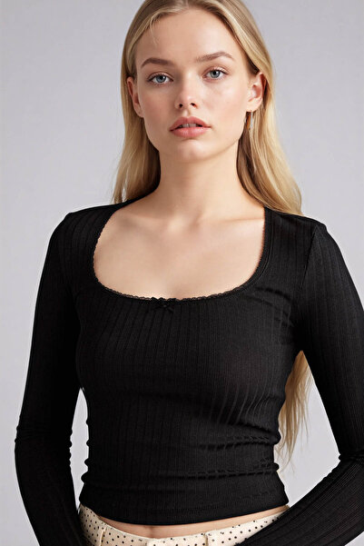 DeFacto Εφαρμοστό μακρυμάνικο μπλουζάκι με λαιμόκοψη U G9722AX26SP