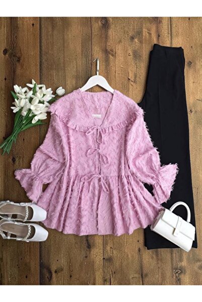 ŞAHİN TESETTÜR GİYİM ÖNÜ BAĞCIKLI PÜSKÜLLÜ KISA CEKET 3228