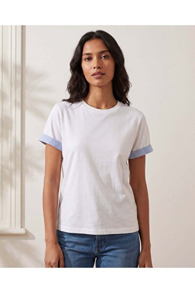 REDTAG بلوزة نسائية بيضاء مزينة بتطريزات