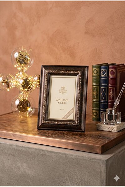 Madame Coco Cera Frame