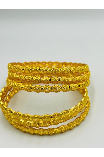 Arjwan Accessories High-quality gold-plated bracelets with a one-year color g...