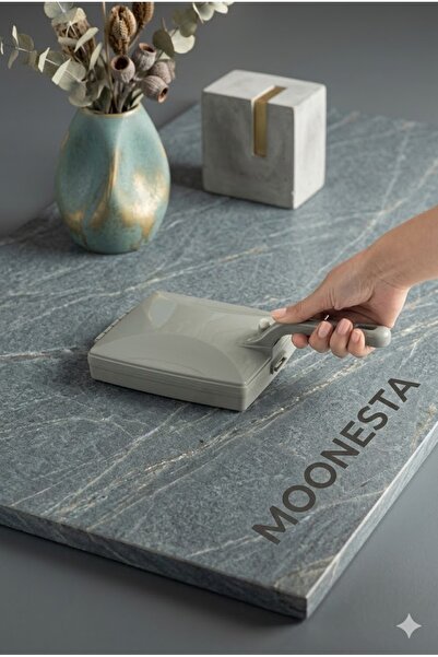 Madame Coco Graque Purse