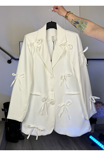 Universal Long Jacket with Bows-White