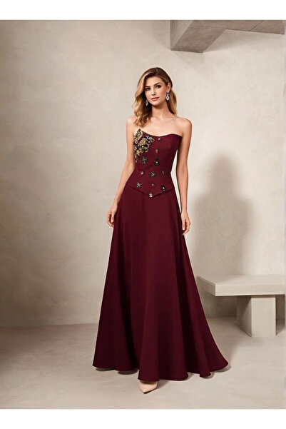 ABHARNI Embroidered Basque Set