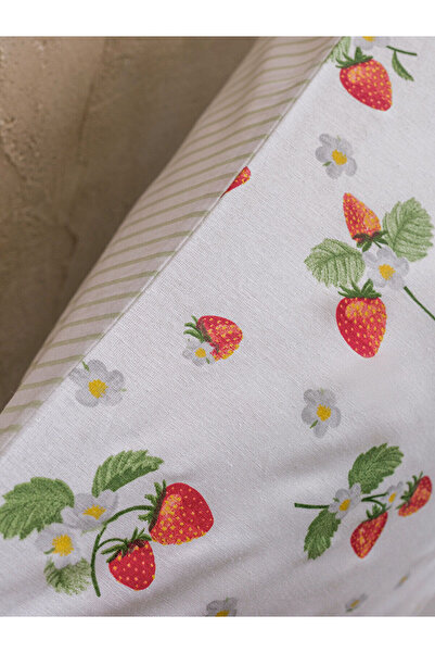 LC Waikiki Nevavm Strawberry Printed Single Duvet Cover Set with Difference