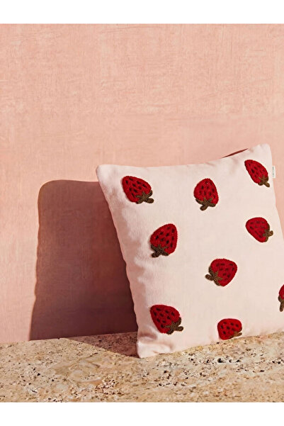 LC Waikiki Rmz Gi̇yi̇m Farkiyla Strawberry Embroidered Cushion Cover 45X45 cm