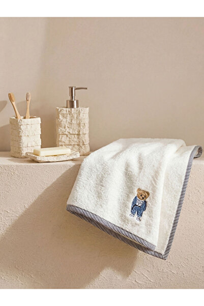 LC Waikiki Timeless Clothing & Zamansız Seçimler Ayı Teddy Nakışlı Yüz Havlus...