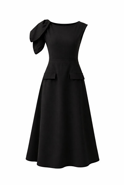 HAZELANNA Μαύρο φόρεμα με δεμένα μανίκια