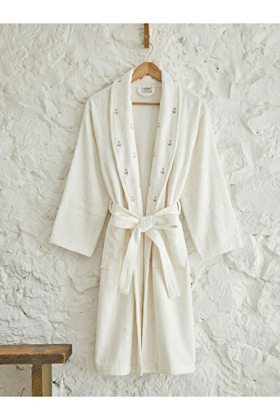 LC Waikiki Ecru Floral Embroidered Women's Bathrobe, Pack of Cotton