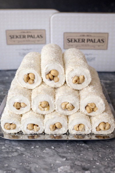 ŞEKER PALAS AFYON Afyon Fındıklı Sultan Lokumu 1 Kg