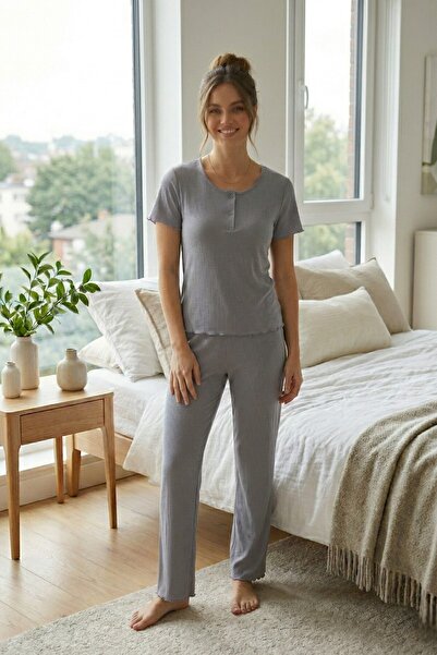 Miss Dünya Lissa Comfort Wave okrugla kragna kratki rukav Rebrasto ženska pid...