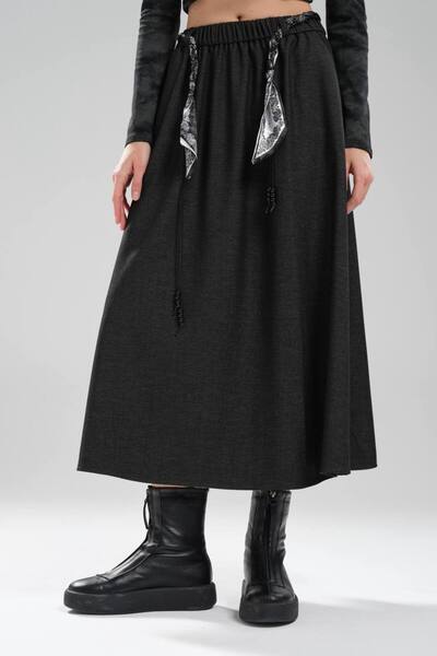 tw3 Women's Elastic Waist Belt Detail Long Skirt