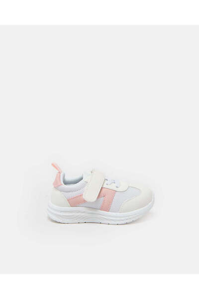 REDTAG حذاء رياضي أبيض للبنات