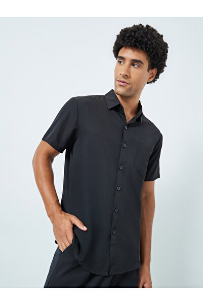 Take Two By Styli Men Black Short Sleeve Shirt with Pocket
