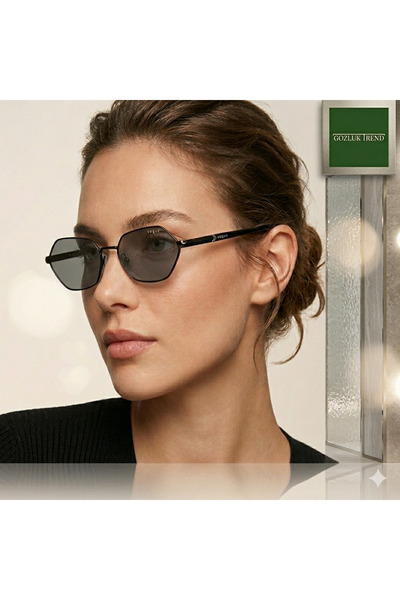 Vogue 0Vo4349S 352/87 - 54 Black Women's Sunglasses