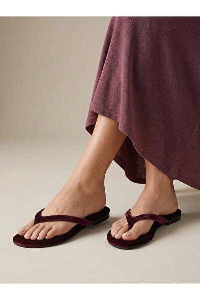 Styli Velvet Look Flip Flops