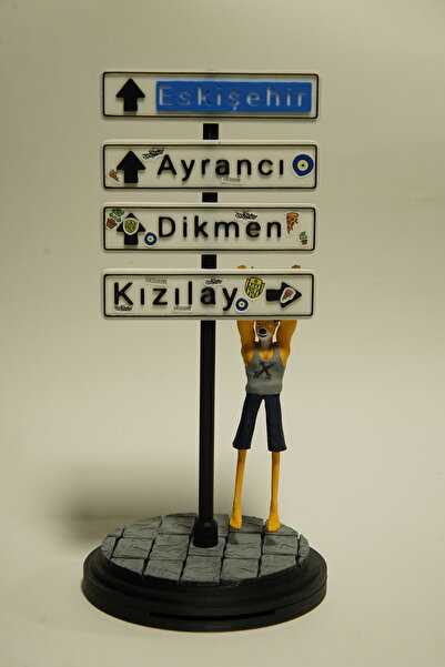 Ankarakomik Ankara Tabela Barfiks Çeken Geyik Figürü - Lisanslı Figür Masaüst...