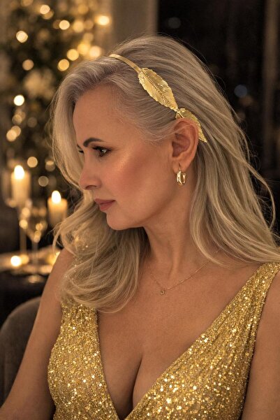 Çeram Altın Rengi Yapraklı Prenses Tacı