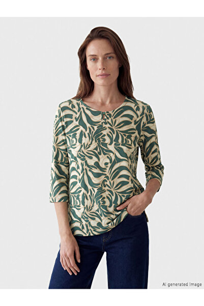 LC Waikiki RMZ GİYİM FARKIYA بلوزة مطرزة بياقة روبا جديدة تمامًا