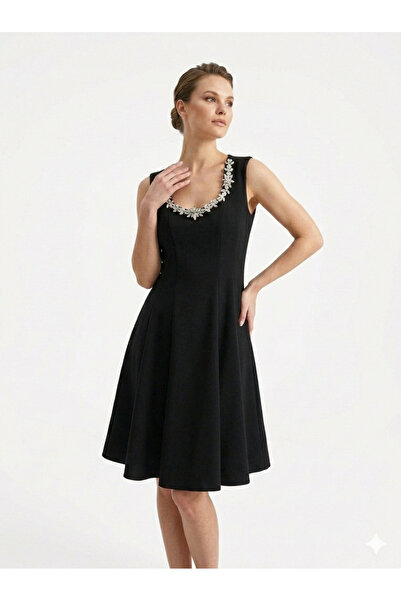 Ekol Yakası Taşlı Mini Elbise 6038
