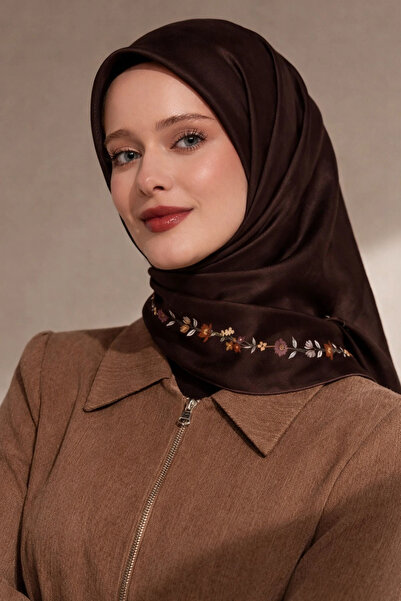 Bonjela وشاح ناعم بنمط زهور بسيط باللون البني الحار