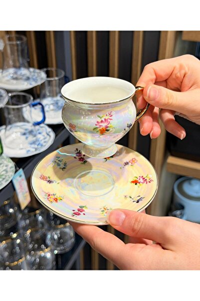 Onedekor 6-Person Pearlescent Vintage Floral Coffee Cup Set